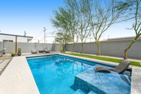 Melrose Mid-Century Oasis